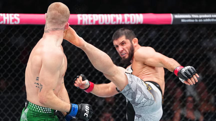 Islam Makhachev obronił pas UFC i pobił rekord Andersona Silvy